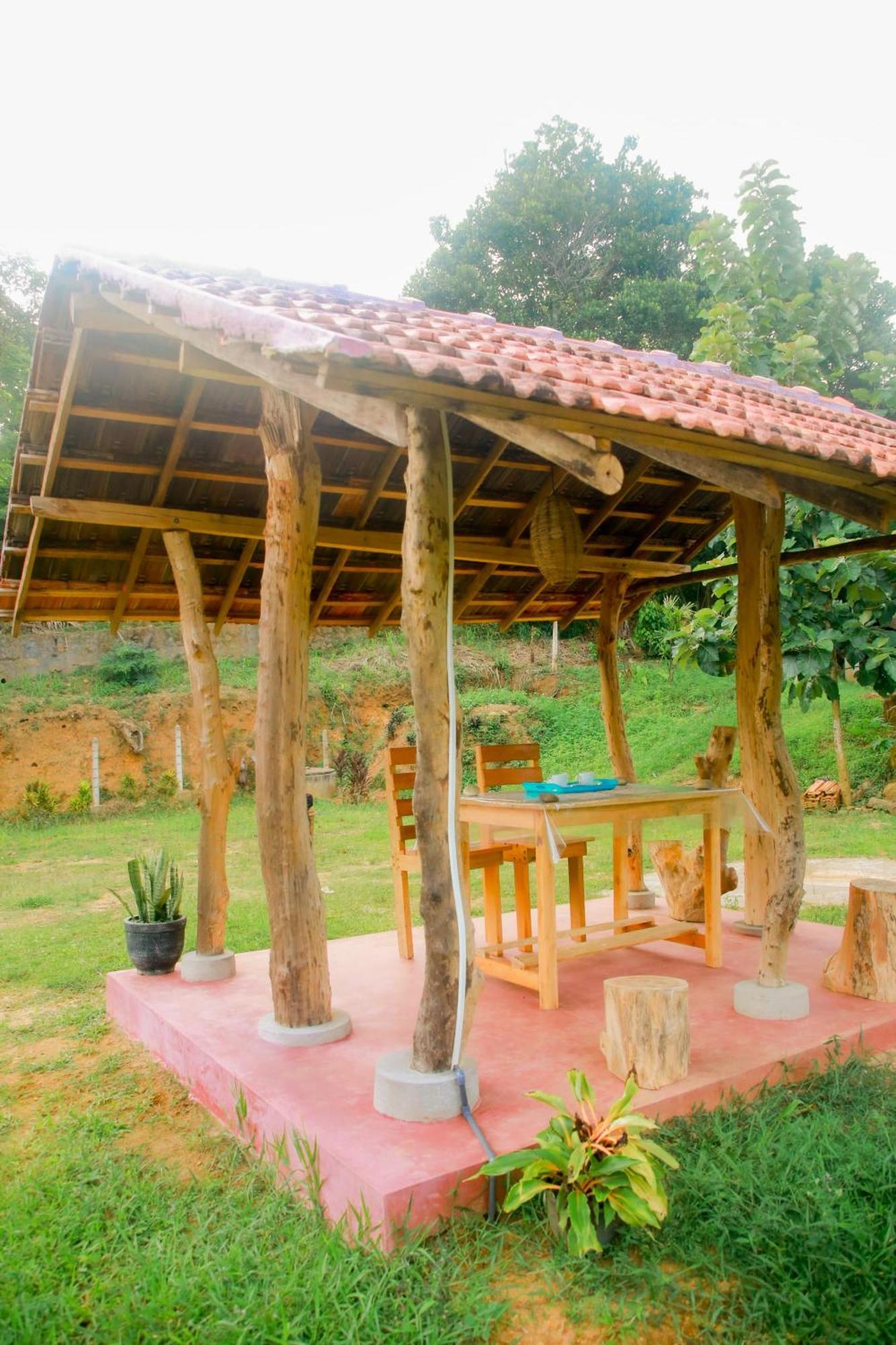 Blue Ocean Tree House Hiriketiya Vila Dikwella Exterior foto