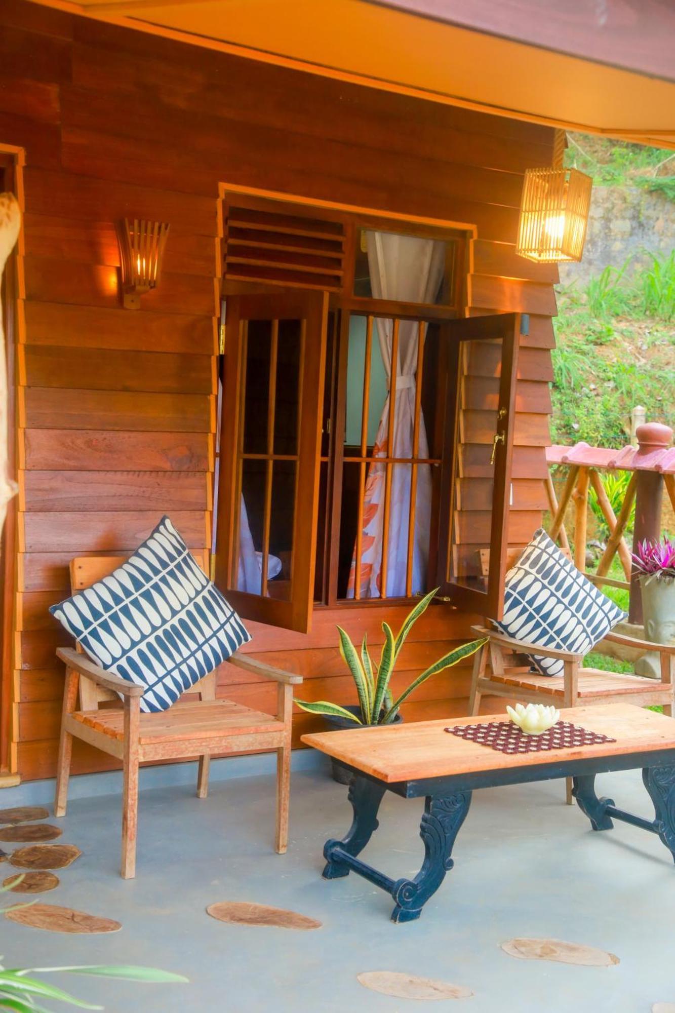 Blue Ocean Tree House Hiriketiya Vila Dikwella Exterior foto